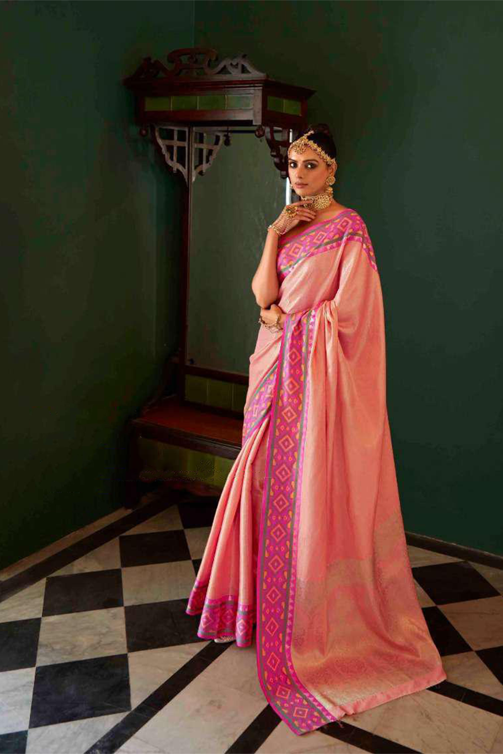 Royal Peach woven Kanjivaram Saree with Blouse