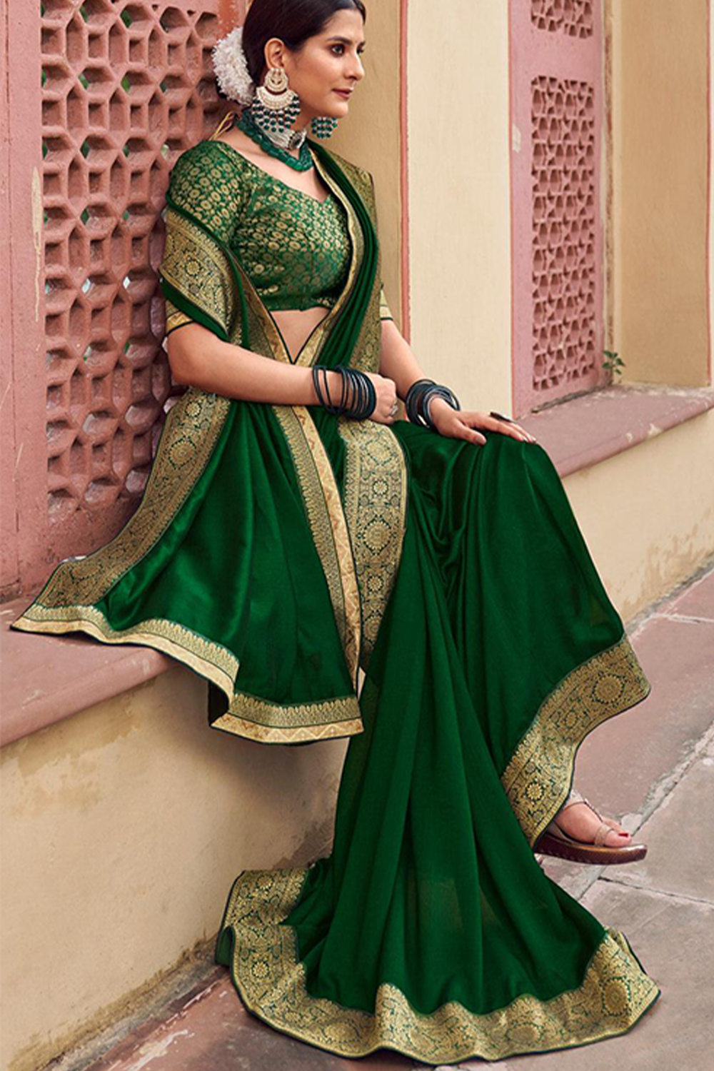 Classy County Green Soft Silk Saree with Designer Blouse