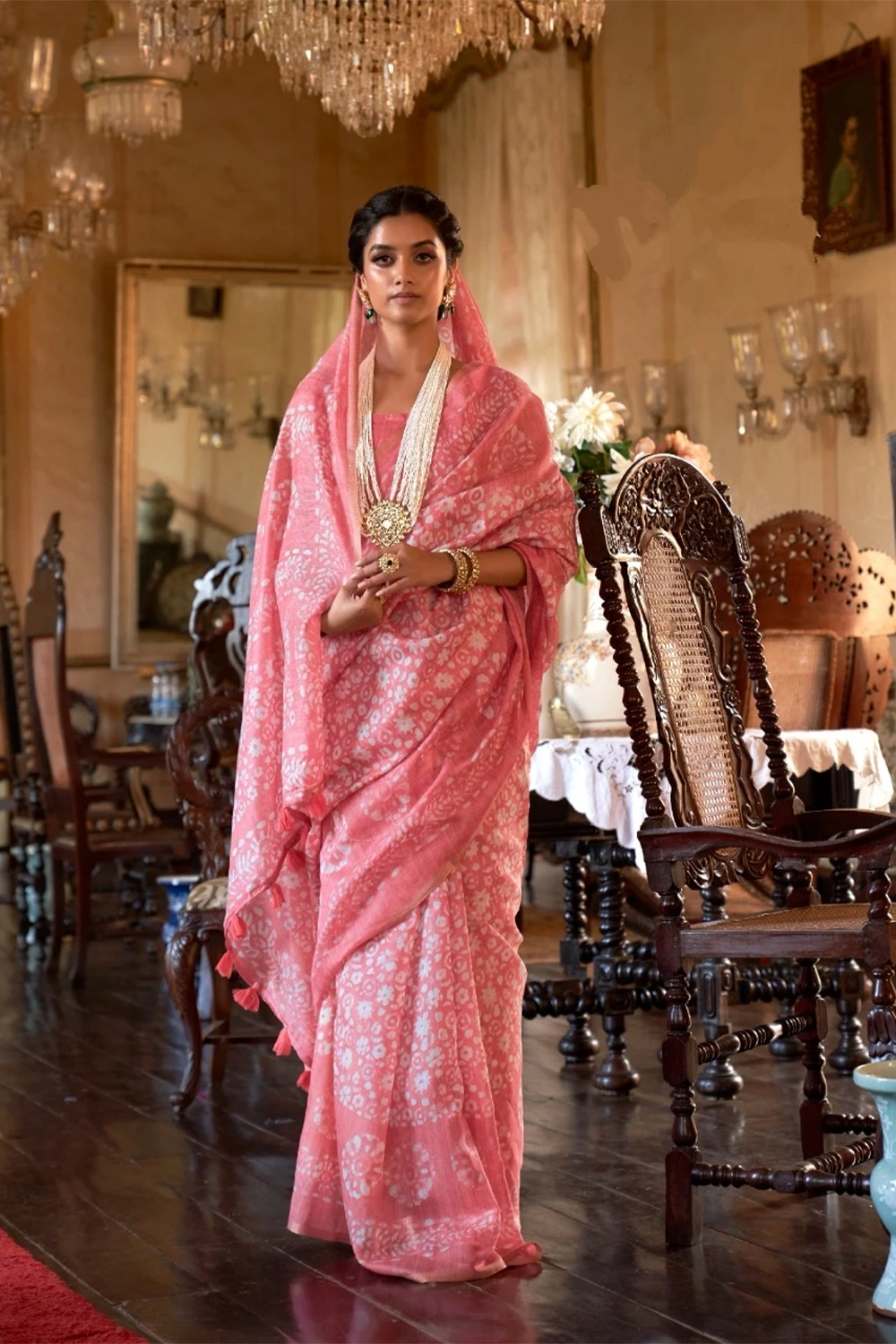 Ambikam Light Pink Floral Printed Casual Cotton Saree With Simple Blouse.