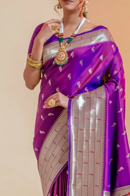 Ambikam Handwoven Grape Voilet Paithani Saree with Zari Work